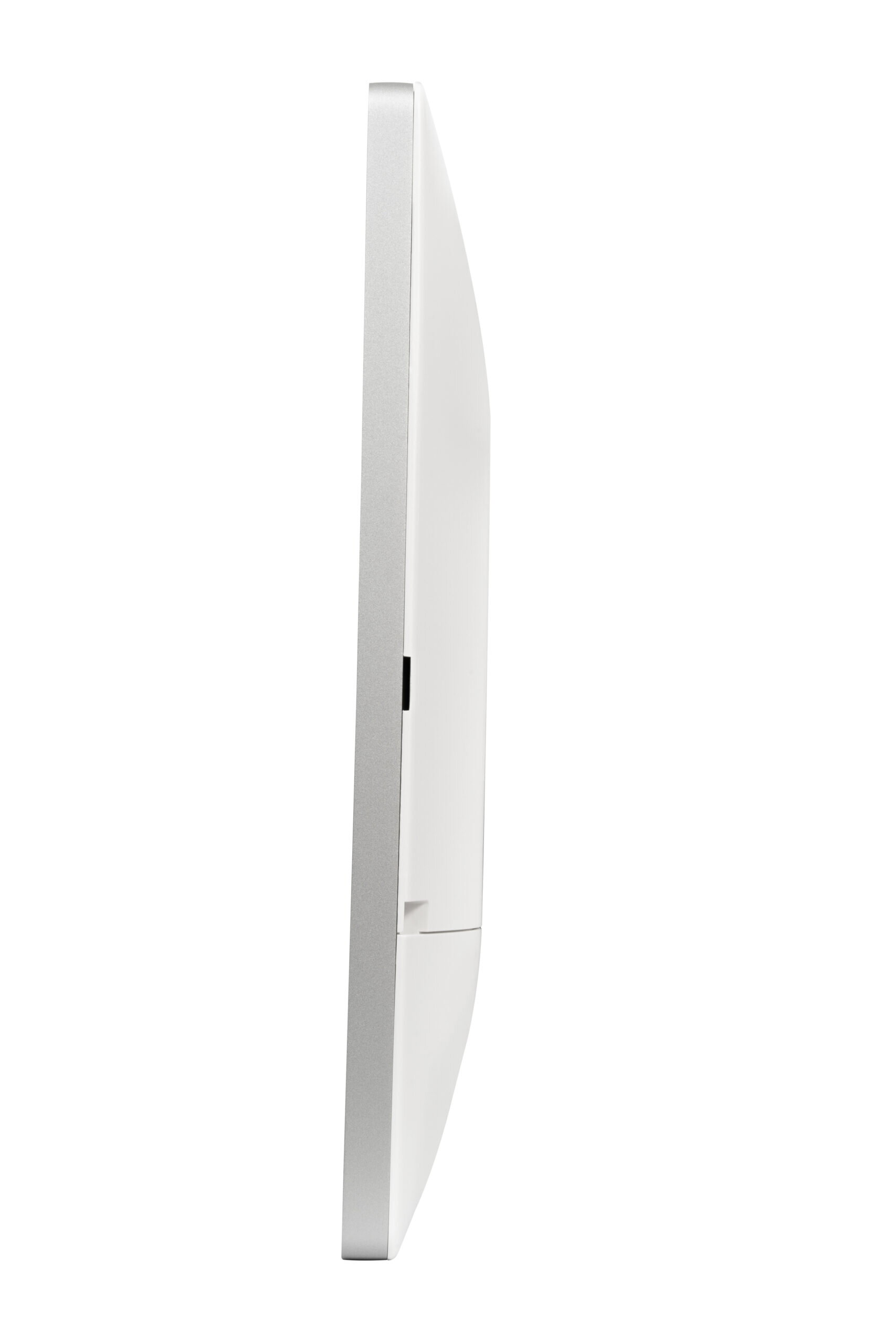 24" All-in-One PC for Clinical Workflows – image 6